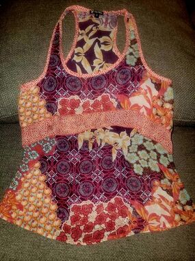 Floral Patchwork Racerback Tank Top - Multicolor